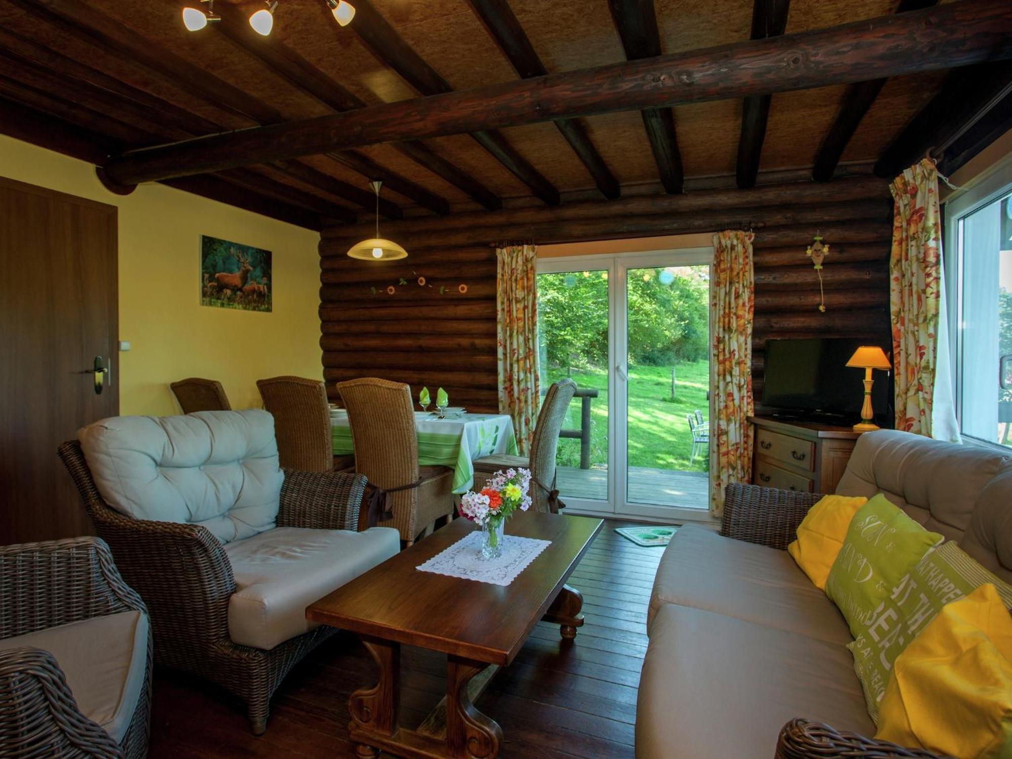 Open Wooden Chalet Built Against A Hill Francorchamps Ngoại thất bức ảnh